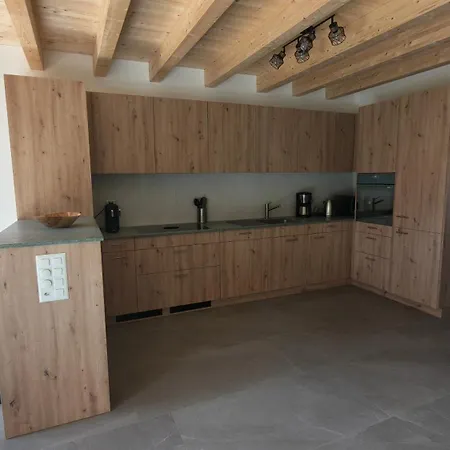 Schof Apartment Tschierv